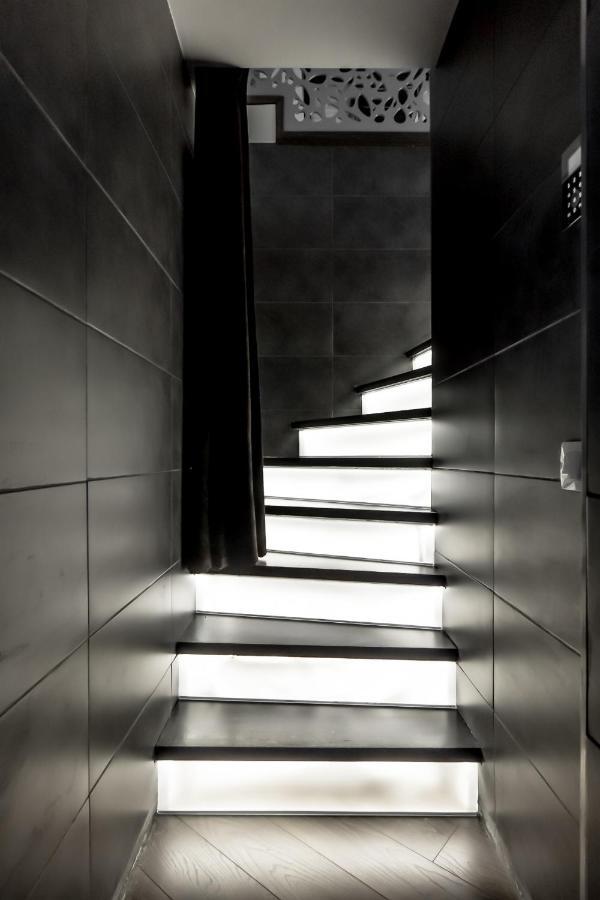 Stylish, Modern Apartment Near Vilnius Old Town Экстерьер фото